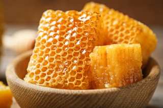 Why We Use Honey in Heavy Handed (and Why Your Skin Will Thank You)